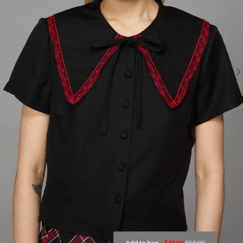 NWT Dangerfield Contrast Lace Collar Blouse